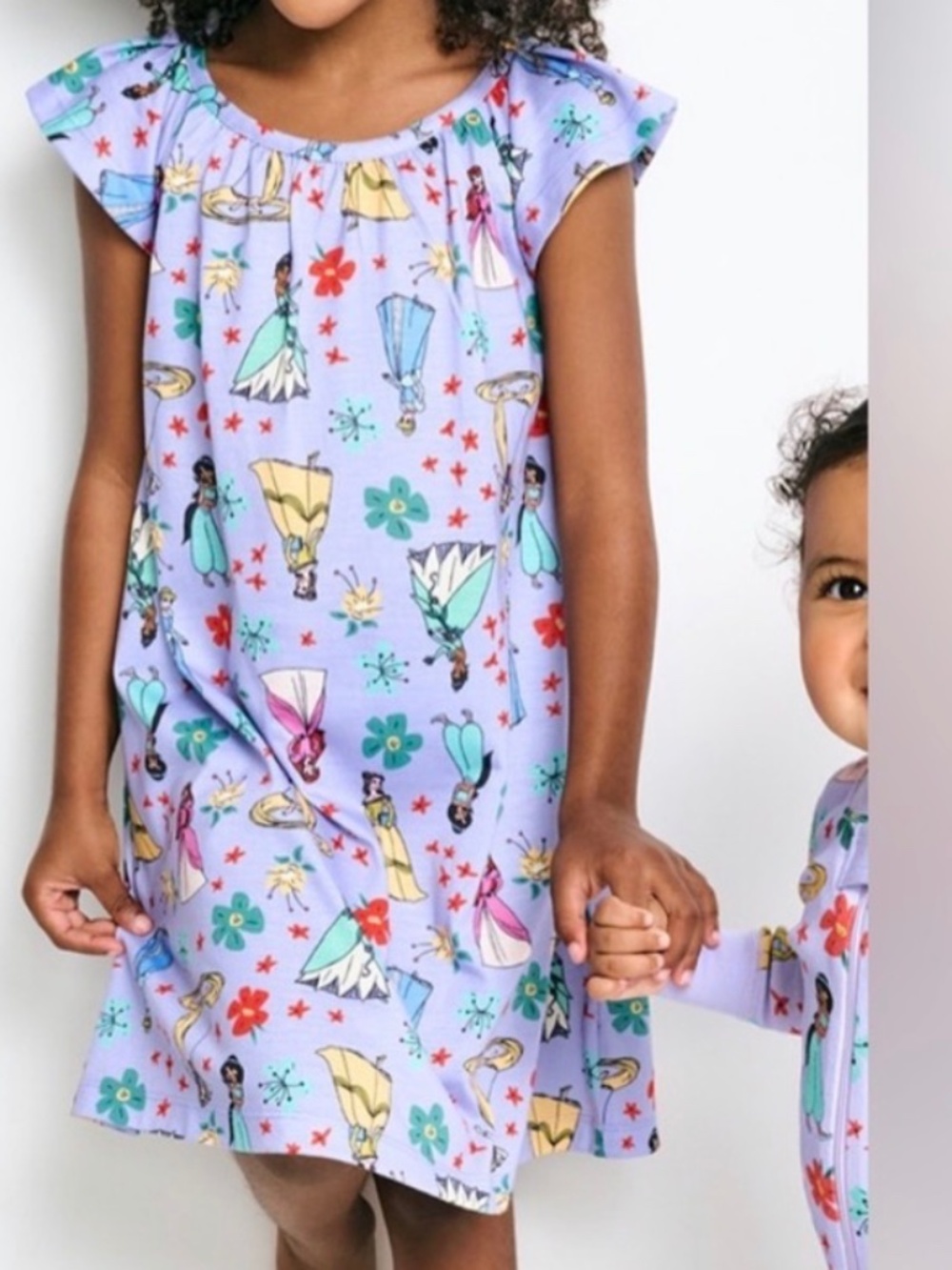Hanna Andersson Disney Princess nightgown size 6/7